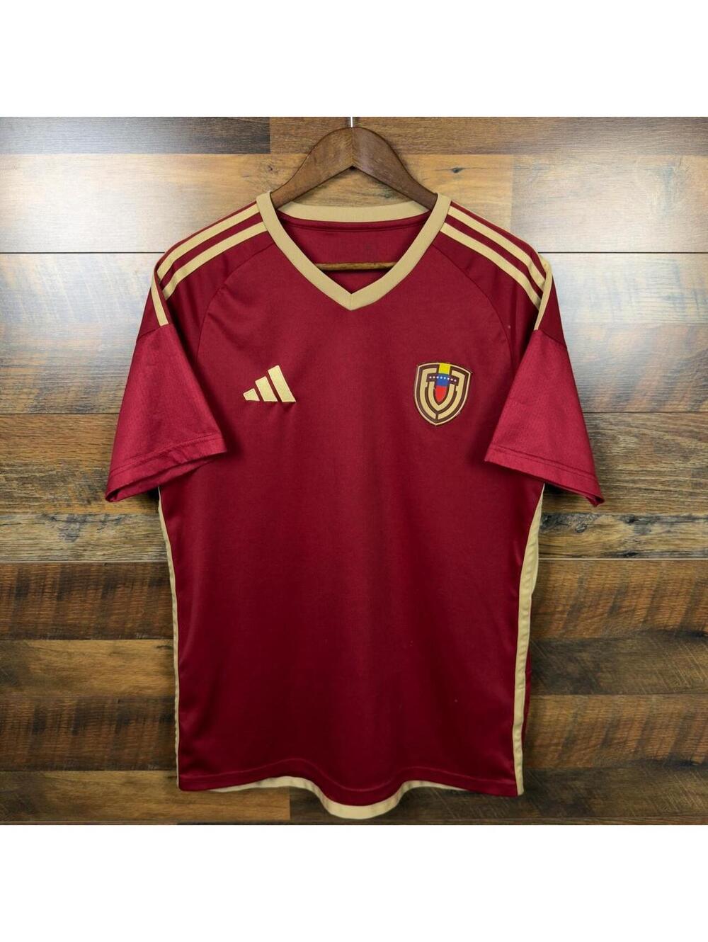 Adidas Venezuela 2024 Home Soccer Jersey XL Vinotinto Copa America Football